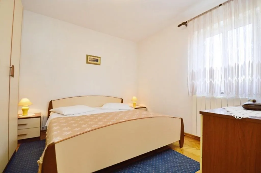 Apartments Sol Jardin Vinkuran Croatia