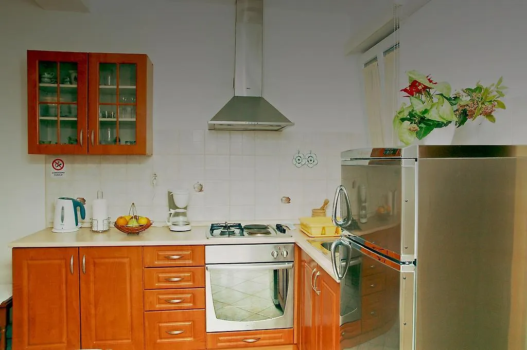 Apartments Sol Jardin Vinkuran Croatia